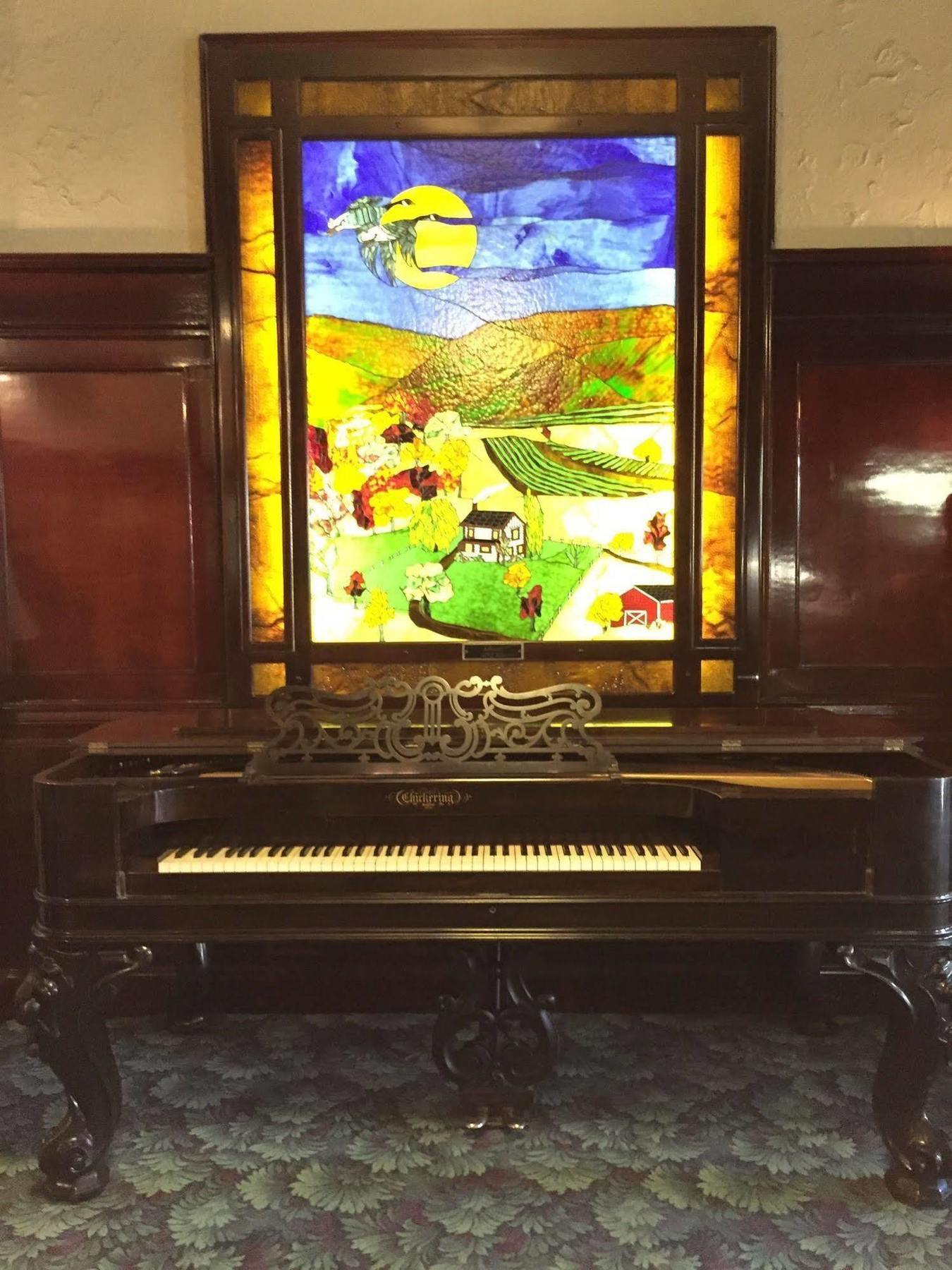 Historic Cary House Hotel Плейсървил Екстериор снимка